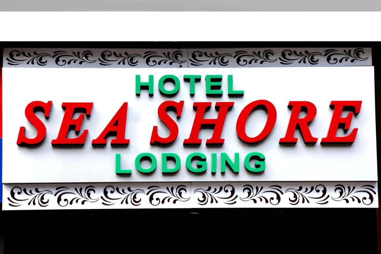 Hotel Sea Shore Нави Мумбаи Экстерьер фото
